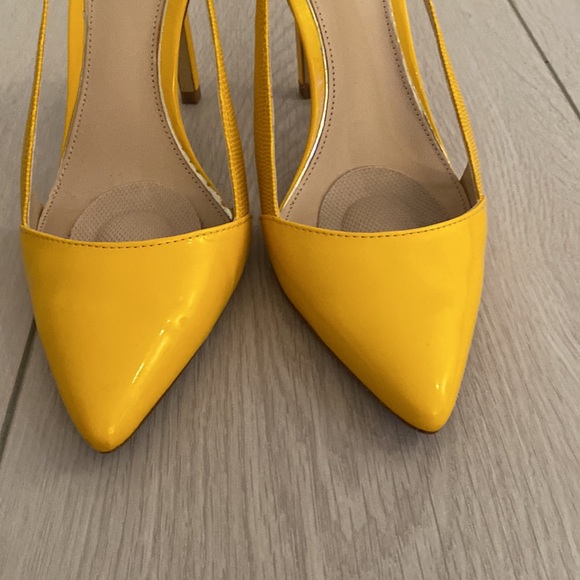 Pre worn Zara Yellow Heels - Picture 8 of 8